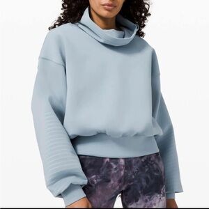 Lululemon Full Flourish Pullover